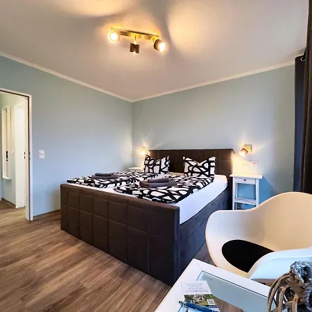 فندق F-1010 Strandhaus Moenchgut Dz 27 Terrasse, Strandnah, Inkl Fruehstueck