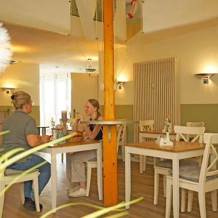 F-1010 Strandhaus Moenchgut Dz 27 Terrasse, Strandnah, Inkl Fruehstueck فندق